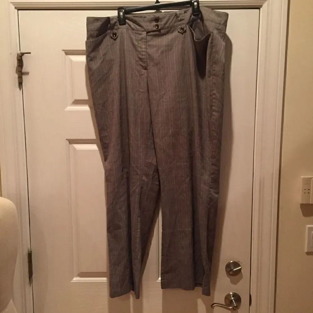 Maurice’s Plaid Pants Size 24